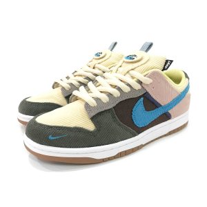 Lazy SW Dunk Low